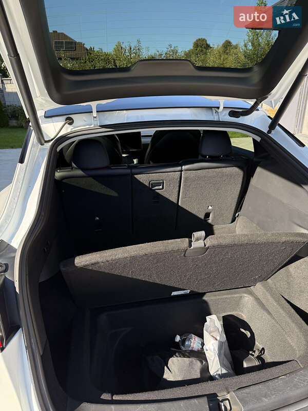 Позашляховик / Кросовер Tesla Model Y 2022 в Рівному