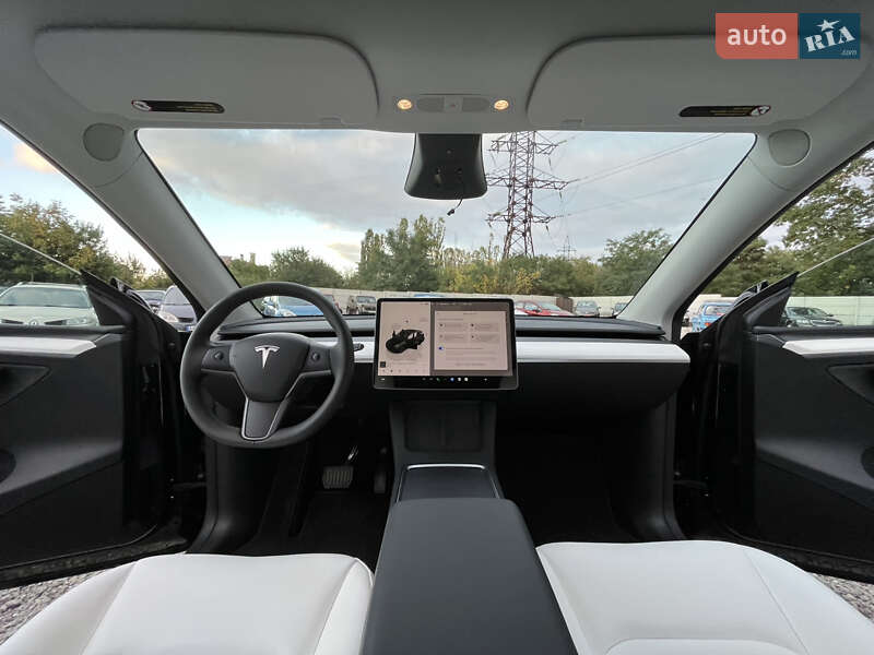 Внедорожник / Кроссовер Tesla Model Y 2025 в Харькове