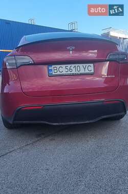 Позашляховик / Кросовер Tesla Model Y 2022 в 