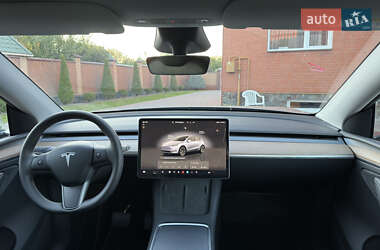 Внедорожник / Кроссовер Tesla Model Y 2025 в 
