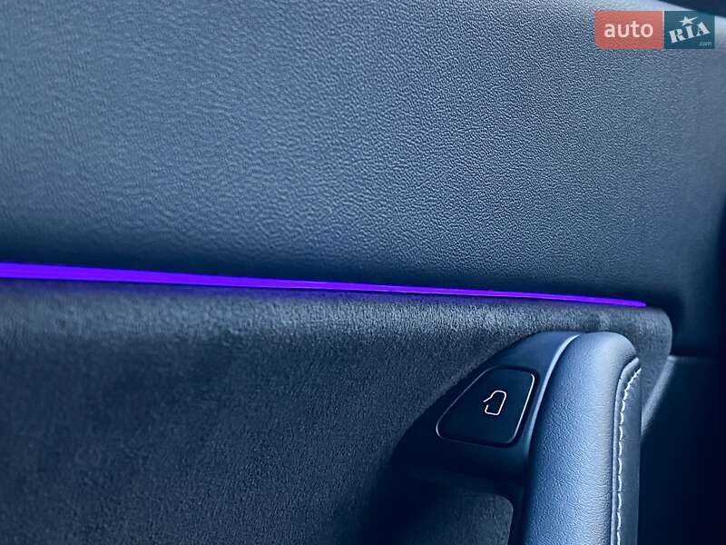 Внедорожник / Кроссовер Tesla Model Y 2022 в Киеве