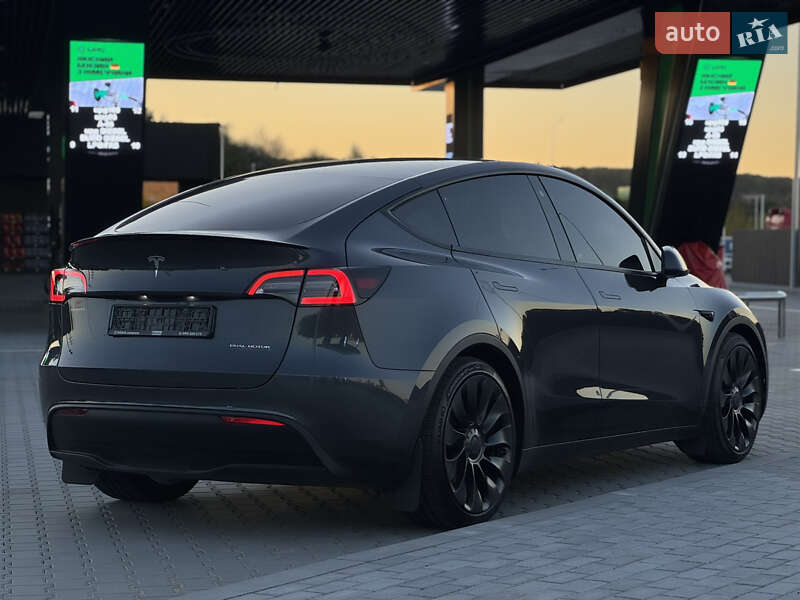 Позашляховик / Кросовер Tesla Model Y 2022 в Вінниці