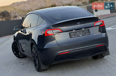 Внедорожник / Кроссовер Tesla Model Y 2022 в 
