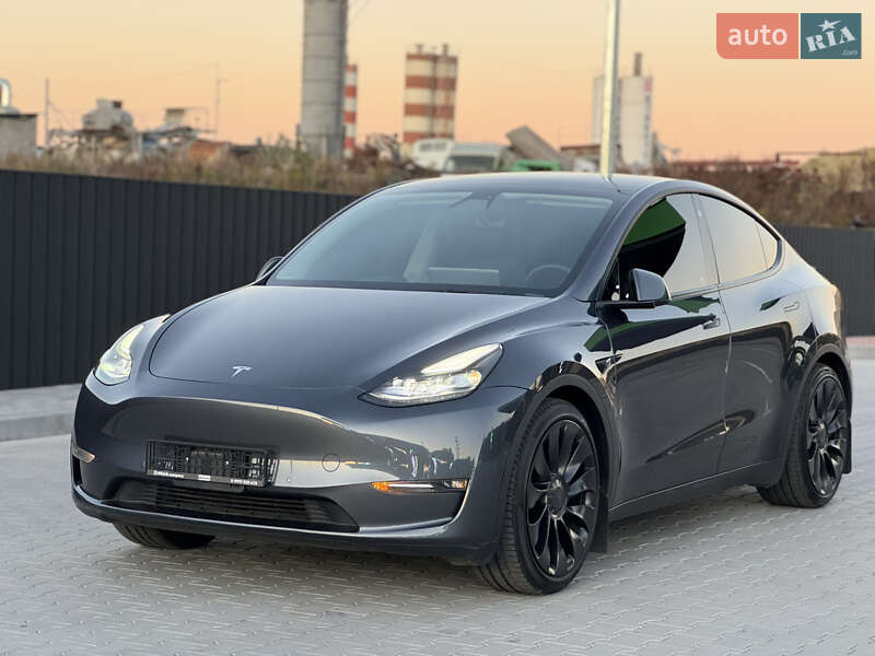 Позашляховик / Кросовер Tesla Model Y 2022 в Вінниці