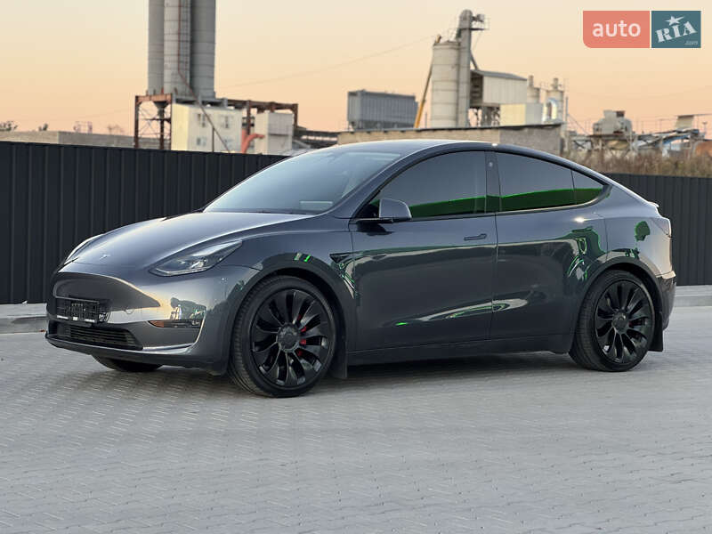 Позашляховик / Кросовер Tesla Model Y 2022 в Вінниці