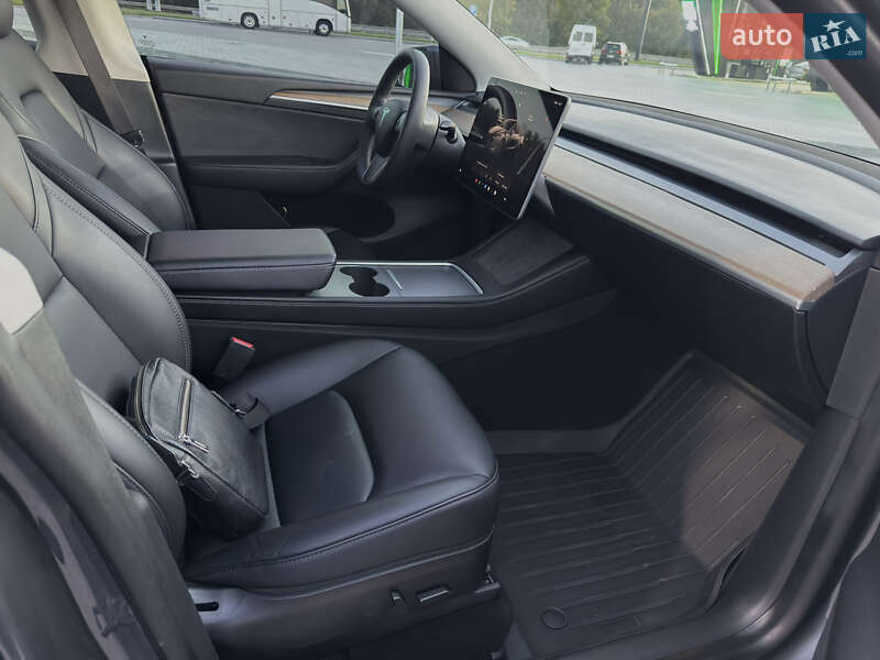 Позашляховик / Кросовер Tesla Model Y 2022 в Вінниці
