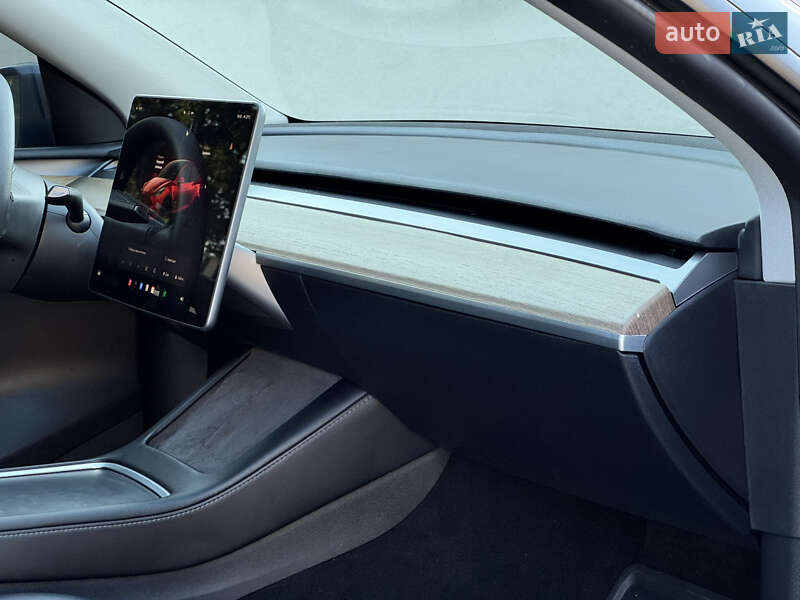 Позашляховик / Кросовер Tesla Model Y 2022 в Вінниці