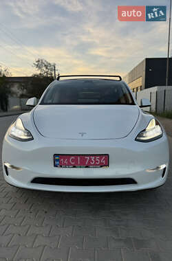 Позашляховик / Кросовер Tesla Model Y 2022 в 