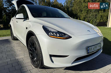Внедорожник / Кроссовер Tesla Model Y 2021 в 