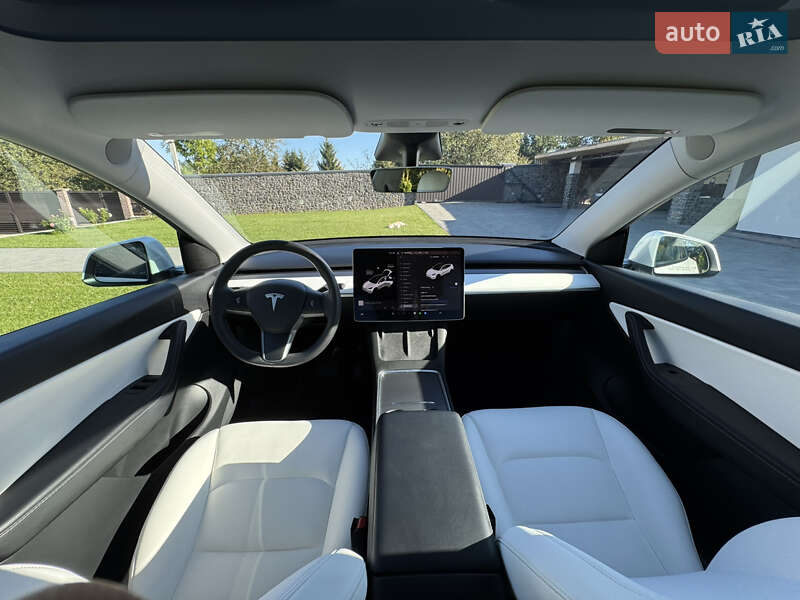 Внедорожник / Кроссовер Tesla Model Y 2021 в Хмельницком