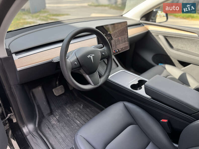 Внедорожник / Кроссовер Tesla Model Y 2024 в Днепре фото 24 Внедорожник / Кроссовер Tesla Model Y 2024 в Днепре