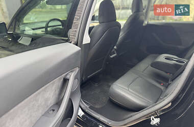 Внедорожник / Кроссовер Tesla Model Y 2024 в Днепре