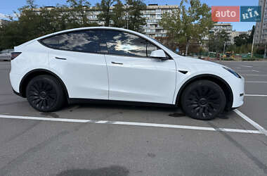 Внедорожник / Кроссовер Tesla Model Y 2023 в 