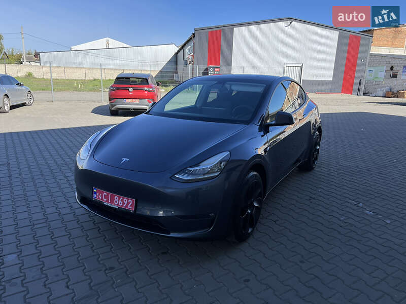 Внедорожник / Кроссовер Tesla Model Y 2022 в Луцке
