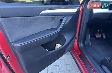 Внедорожник / Кроссовер Tesla Model Y 2023 в 
