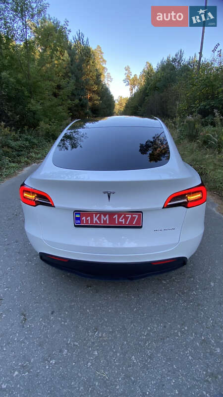 Позашляховик / Кросовер Tesla Model Y 2021 в Вишневому