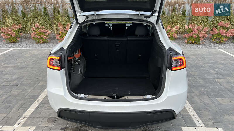 Внедорожник / Кроссовер Tesla Model Y 2022 в Луцке