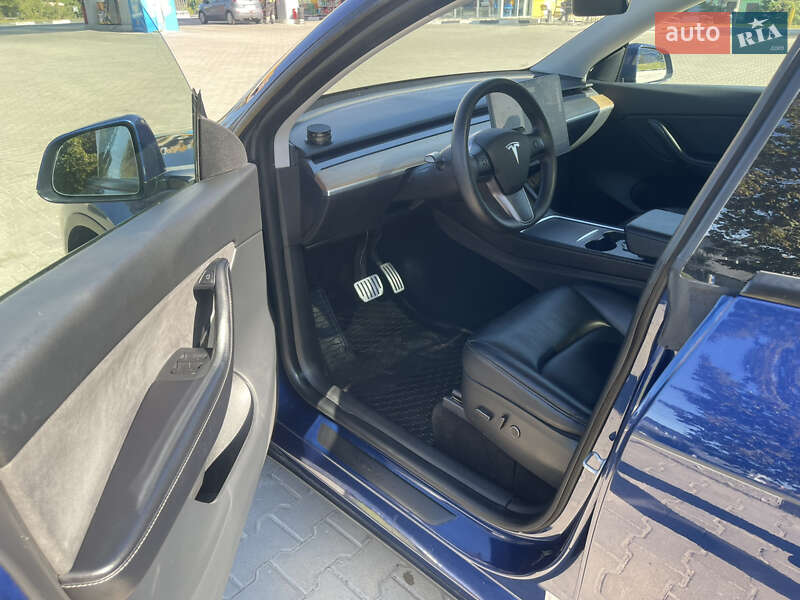 Внедорожник / Кроссовер Tesla Model Y 2021 в Хмельницком фото 16 Внедорожник / Кроссовер Tesla Model Y 2021 в Хмельницком