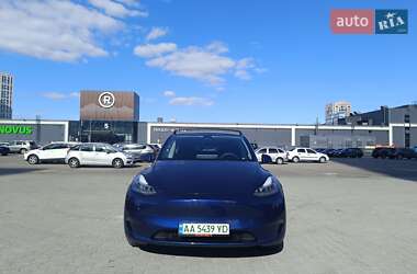 Внедорожник / Кроссовер Tesla Model Y 2023 в 