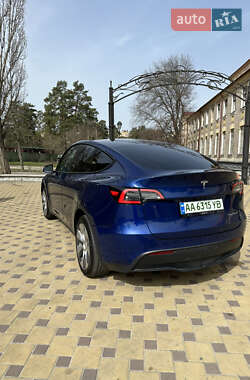 Позашляховик / Кросовер Tesla Model Y 2021 в 