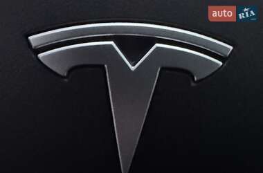 Позашляховик / Кросовер Tesla Model Y 2022 в 