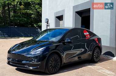 Внедорожник / Кроссовер Tesla Model Y 2023 в 