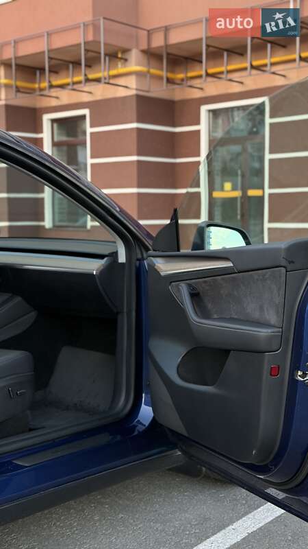 Внедорожник / Кроссовер Tesla Model Y 2022 в Умани