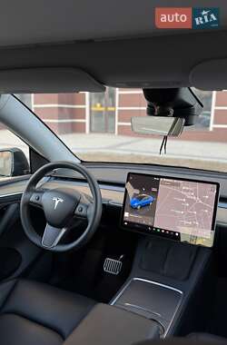 Позашляховик / Кросовер Tesla Model Y 2022 в 