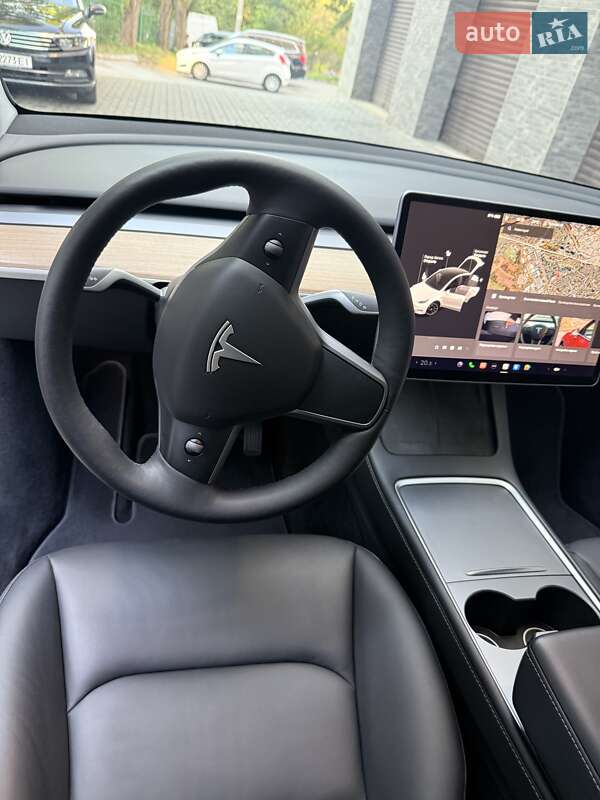 Внедорожник / Кроссовер Tesla Model Y 2023 в Хмельницком фото 20 Внедорожник / Кроссовер Tesla Model Y 2023 в Хмельницком