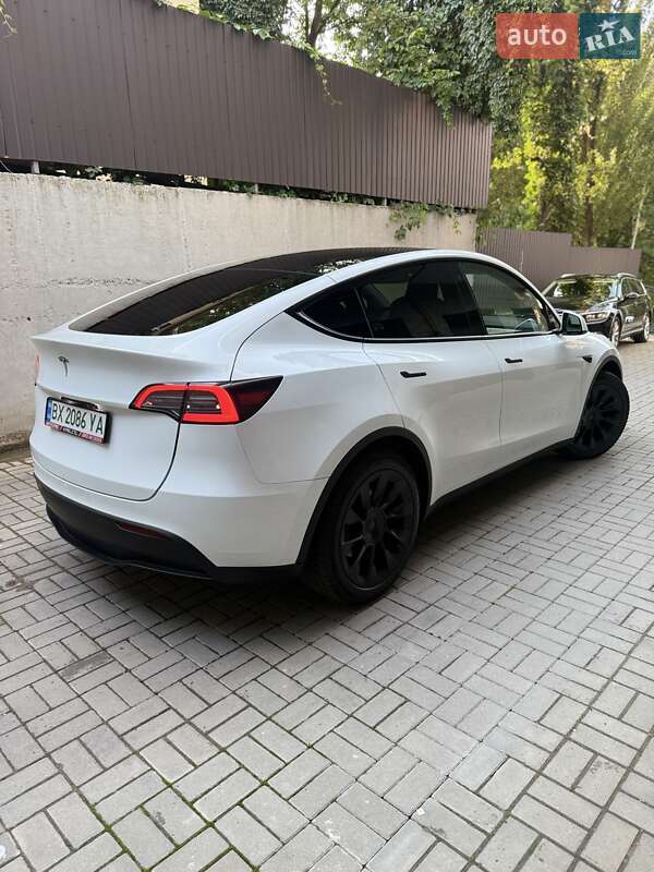 Внедорожник / Кроссовер Tesla Model Y 2023 в Хмельницком фото 29 Внедорожник / Кроссовер Tesla Model Y 2023 в Хмельницком