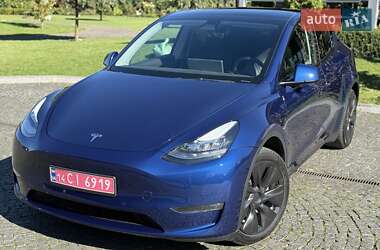Внедорожник / Кроссовер Tesla Model Y 2022 в 
