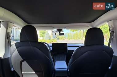 Внедорожник / Кроссовер Tesla Model Y 2022 в 
