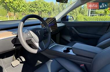 Внедорожник / Кроссовер Tesla Model Y 2022 в 