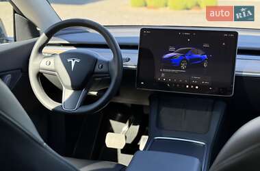 Внедорожник / Кроссовер Tesla Model Y 2022 в 