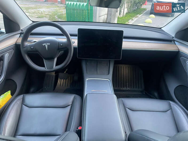 Позашляховик / Кросовер Tesla Model Y 2022 в Києві