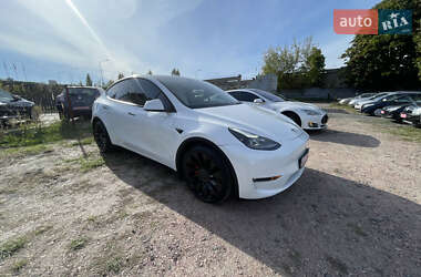 Позашляховик / Кросовер Tesla Model Y 2022 в 