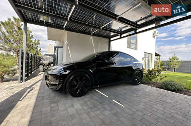 Внедорожник / Кроссовер Tesla Model Y 2022 в 