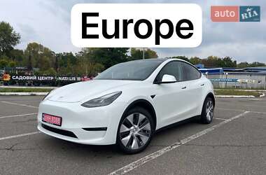 Внедорожник / Кроссовер Tesla Model Y 2023 в Киеве