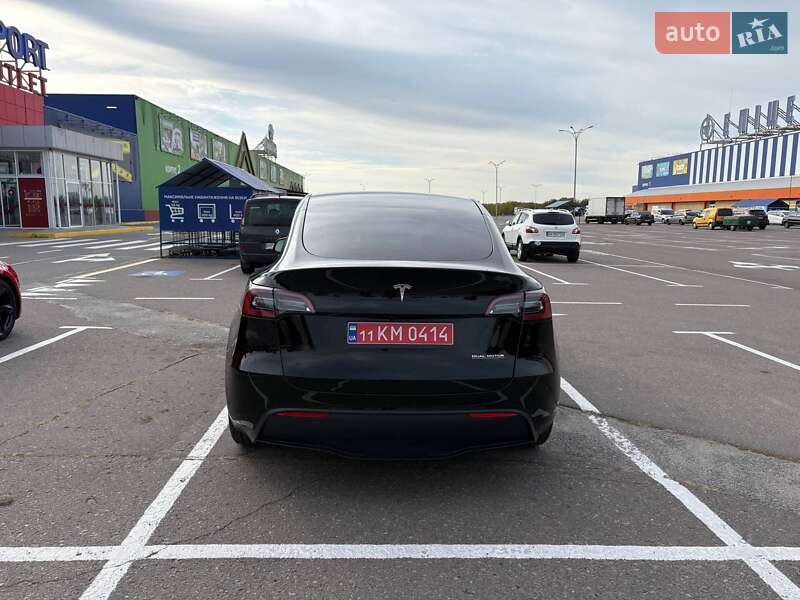 Позашляховик / Кросовер Tesla Model Y 2023 в Харкові