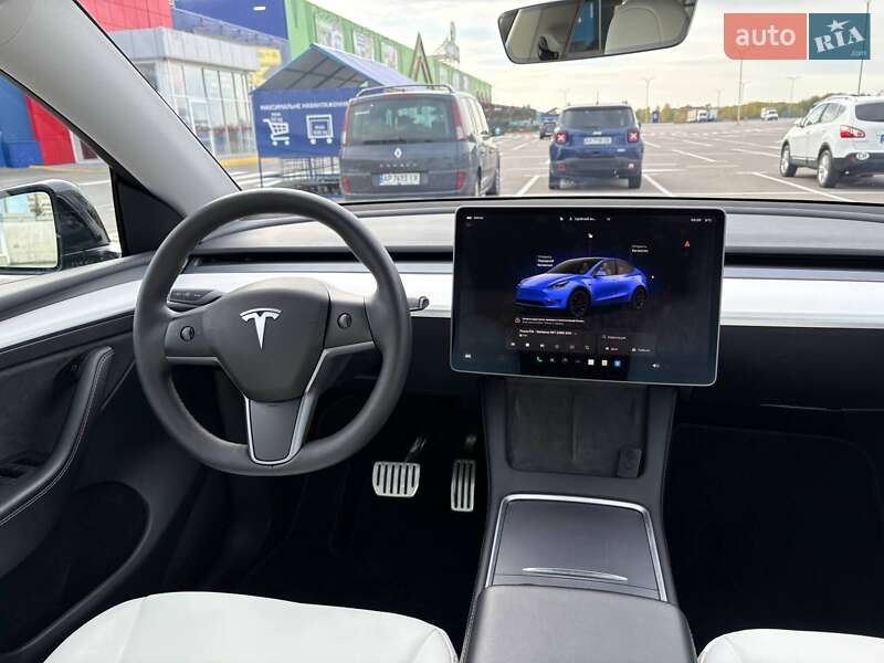 Позашляховик / Кросовер Tesla Model Y 2023 в Харкові