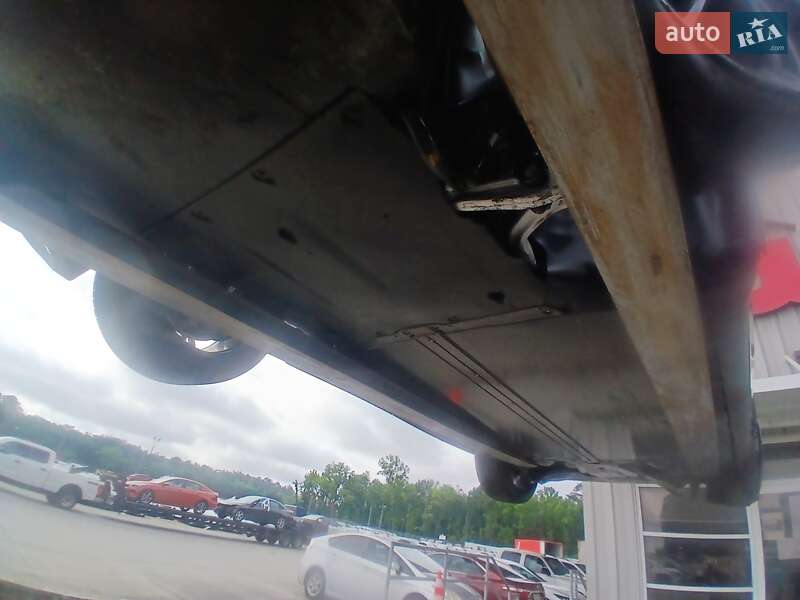Позашляховик / Кросовер Tesla Model Y 2025 в Луцьку