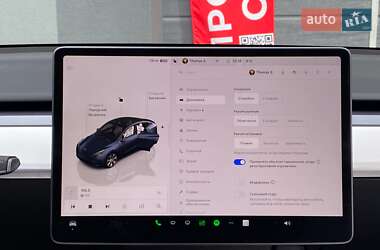 Позашляховик / Кросовер Tesla Model Y 2023 в 