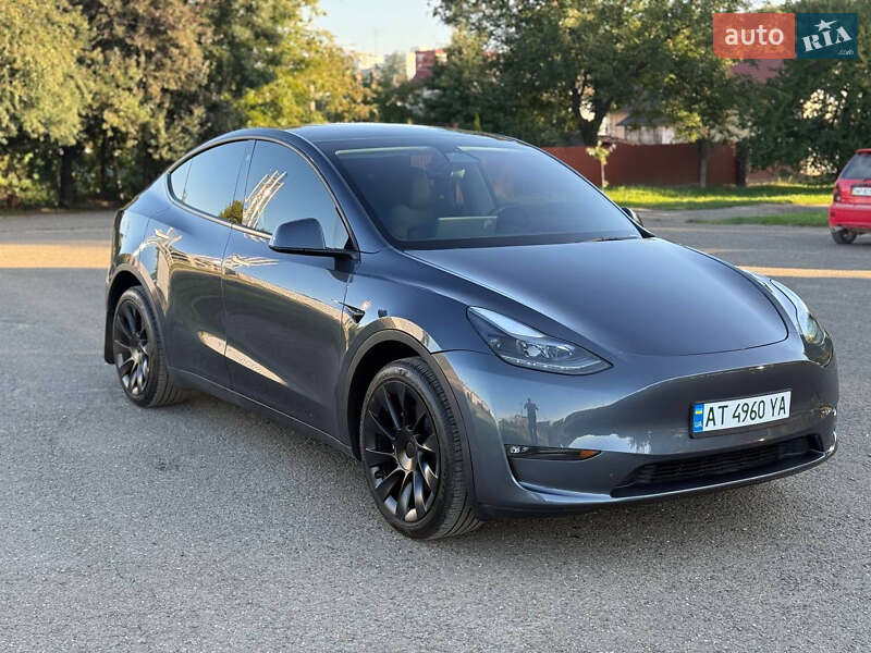 Внедорожник / Кроссовер Tesla Model Y 2023 в 