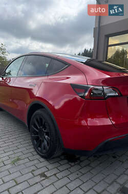 Внедорожник / Кроссовер Tesla Model Y 2023 в 