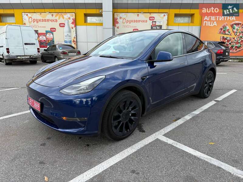 Внедорожник / Кроссовер Tesla Model Y 2021 в Львове
