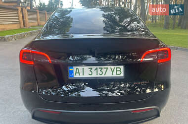Позашляховик / Кросовер Tesla Model Y 2023 в 