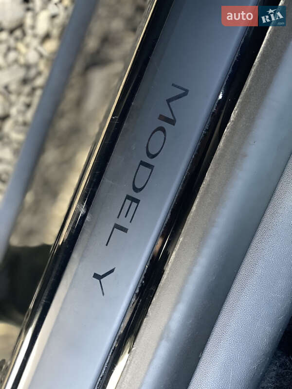 Внедорожник / Кроссовер Tesla Model Y 2022 в Луцке фото 75 Внедорожник / Кроссовер Tesla Model Y 2022 в Луцке