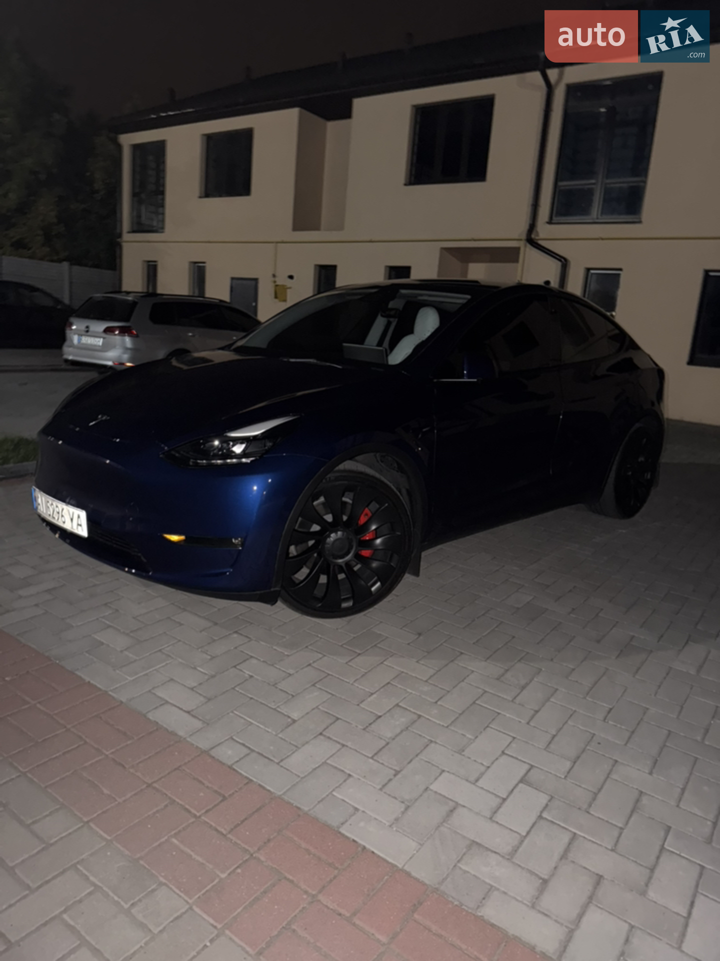 2023 Tesla Model Y - мініатюра 2