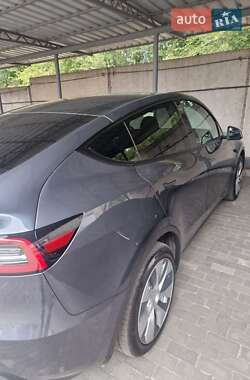Позашляховик / Кросовер Tesla Model Y 2022 в 