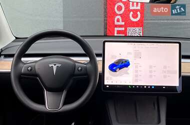 Внедорожник / Кроссовер Tesla Model Y 2024 в 